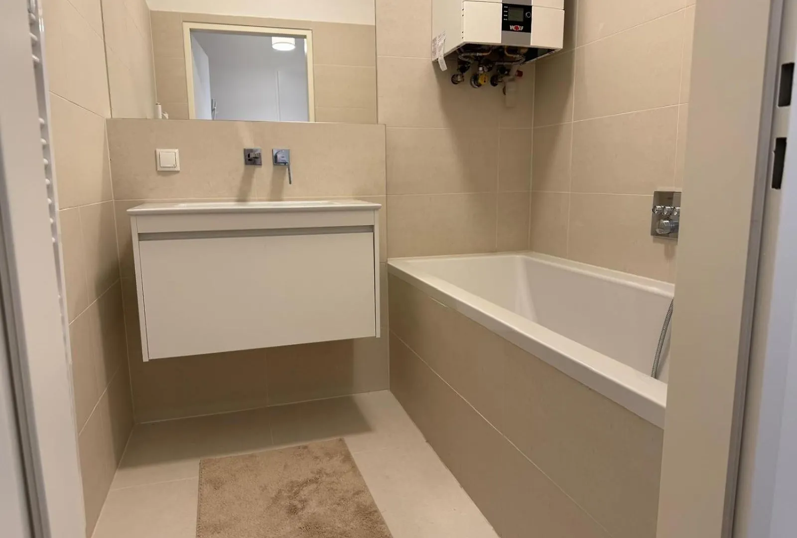 Train Station, Kahlenberg, Historic, Danube - Axara Housing Fhg 20 Apartment Vienna