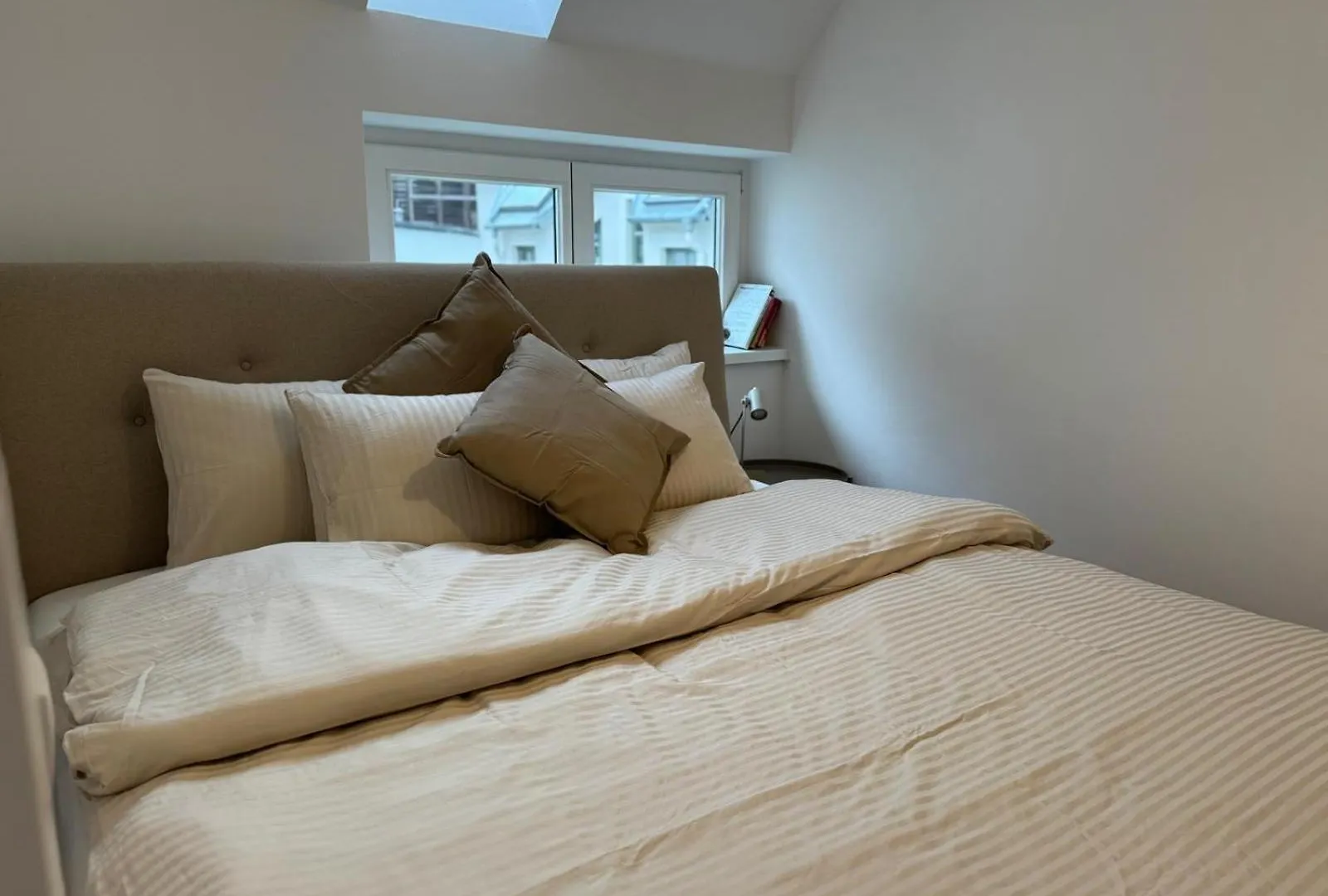 Train Station, Kahlenberg, Historic, Danube - Axara Housing Fhg 20 Apartment Vienna